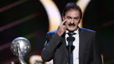 Ricardo dando unas palabras en el Salón de la Fama