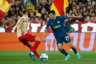 Hirving Lozano durante un partido con el PSV