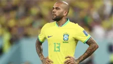 Dani Alves jugando con la Selección de Brasil