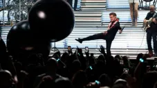 Luis Miguel 'emuló' festejo de Cristiano Ronaldo durante concierto