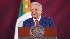 López Obrador defiende a Alfredo Jalife y revela que ya fue liberado