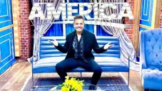 Detienen a Eugenio Derbez en el aeropuerto de Nueva York por &quot;Lady Sandía&quot;