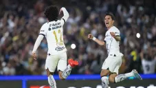 Huerta en festejo de gol