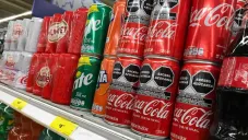 ¡No puede ser! Precio de cigarros, refrescos y gasolinas aumentará en 2024