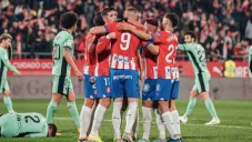 Girona vence al Atleti y se mantiene en la cima de LaLiga junto con el Real Madrid