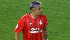 DT de Las Palmas explota contra Julián Araujo tras hacerse expulsar: 'Fue un error infantil'