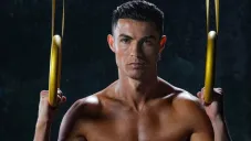 Cristiano Ronaldo exhibe su gran forma física previo al duelo contra Lionel Messi