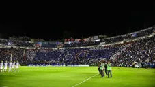 ¡Fiesta celeste! Afición de Cruz Azul realizó un mosaico por aniversario del equipo en Primera División