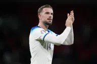 Jordan Henderson deja la liga saudí y firma con el Ajax