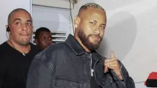 Ney apareció con este cambio físico en Brasil