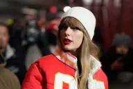 Taylor Swift recibe críticas por contaminación