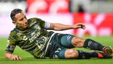 ¡Se encienden las alarmas! Andrés Guardado tuvo que salir de cambio por lesión