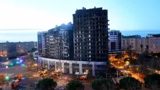 LaLiga: Suspenden partidos de Valencia y Levante por trágico incendio