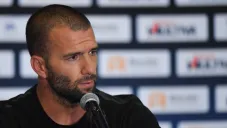 Villa en conferencia de prensa