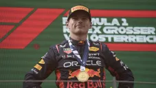 Jos, el padre de Max, fue captado con Toto Wolff