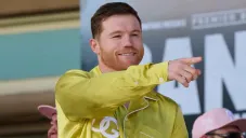 Canelo Álvarez apunta a volver a PBC para sus siguientes dos peleas