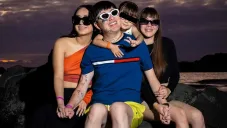 El cantante hizo el anuncio en su presentacion en la Ciudad de México.