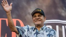 Esposa de Roberto 'Manos de Piedra' Durán asegura que el exboxeador &quot;está bien&quot; tras ser hospitalizado