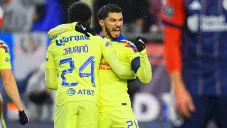 Henry Martín y André Jardine atendieron a los aficionados en su llegada a México