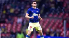 ¡Sólo un susto! Israel Reyes estará disponible para juego ante Santos tras salir de cambio ante New England