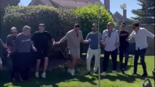 ¡Festejo Merengue! Jugadores del Real Madrid celebran victoria sobre el Barcelona