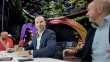 Así reaccionaron los narradores de TV Azteca ante la falla de Huescas