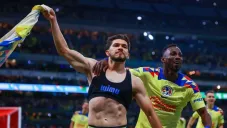 Henry durante el festejo tras el penal