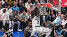 Celtics Boston vence a Mavericks y se pone a un juego del título