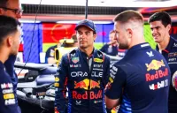 Excampeón de F1 pidió a Red Bull apoyar a Checo Pérez