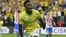 Brasil golea a Paraguay