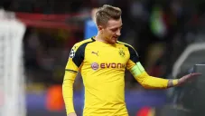 El primero de junio marca el fin de contrato para muchos futbolistas, convirtiéndolos en agentes libres. Esta situación ofrece una oportunidad única para que los clubes incorporen nuevos talentos sin incurrir en grandes gastos de transferencia. Así, los equipos pueden reforzarse de cara a la próxima temporada de manera más económica. Este primero de julio, muchos jugadores se encuentran sin contrato, lo que les permite unirse a nuevos equipos sin costo de transferencia. Un ejemplo notable es Kylian Mbappé,