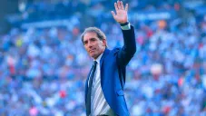 Guillermo Almada no irá al Tri