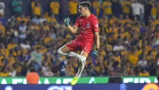 ¡Lo quieren en Italia! Monterrey recibió una oferta de la Roma por el portero Esteban Andrada