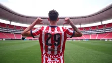 Chivas se olvida de los dorsales ‘9 y 10’