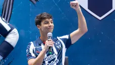 Oliver Torres fue presentado con Rayados
