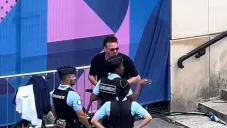 Policía francesa le da un 'estate quieto' a Faitelson en París