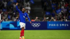 Lacazette comanda la goleada de Francia sobre Estados Unidos
