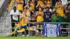 Paunovic aplaudió labor de Marcelo Flores