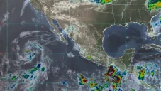 Un canal de baja presión está provocando los precipitaciones pluviales.