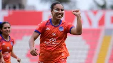 ¿Al Puskas? Gabriela Álvarez marcó un golazo de media cancha para darle el triunfo a Mazatlán