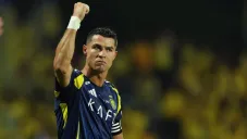 ¡La mufó! Cristiano Ronaldo tocó el trofeo y Al-Nassr pierde la Supercopa de Arabia