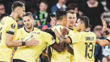 AEK golea 3-0 a OFI en debut de Superliga de Grecia; Orbelín se pierde la más clara de gol