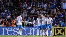 Cruz Azul manda en la clasificación
