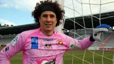 Memo Ochoa jugará en su quinta liga europea