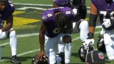 Oficial de la NFL se desploma en juego entre Raiders vs Ravens; fue trasladado en ambulancia