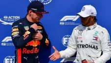 Lewis Hamilton aconseja a Verstappen no cumplir con castigo impuesto por la FIA