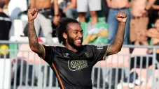 Johan Vásquez y el Genoa caen en su visita ante el Venezia