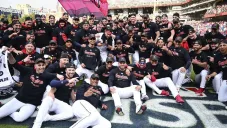 ¡A la Serie de Campeonato! Guardianes superan a Detroit con en el Juego 5 de la Serie Divisional