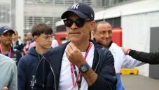 Layún y Rafa Márquez se reunieron en el Gran Premio de México