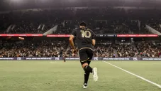 ¿Cuántos días estuvo Carlos Vela sin jugar un partido en la MLS?